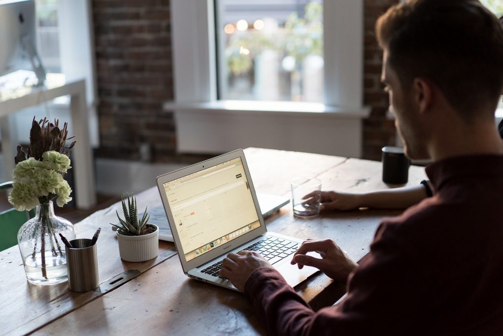 Avoir un bon bureau pour bien travailler